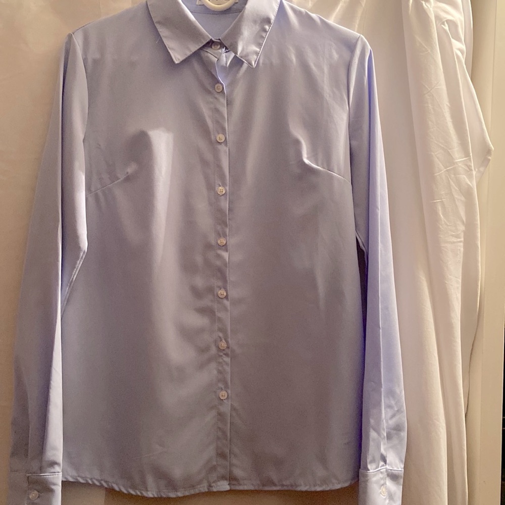 Ladies light blue collared dress shirt/blouse